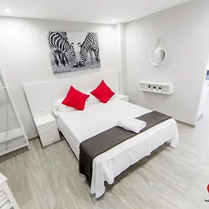 Red Loft Vista Mar Lateral Apartamento Rosas